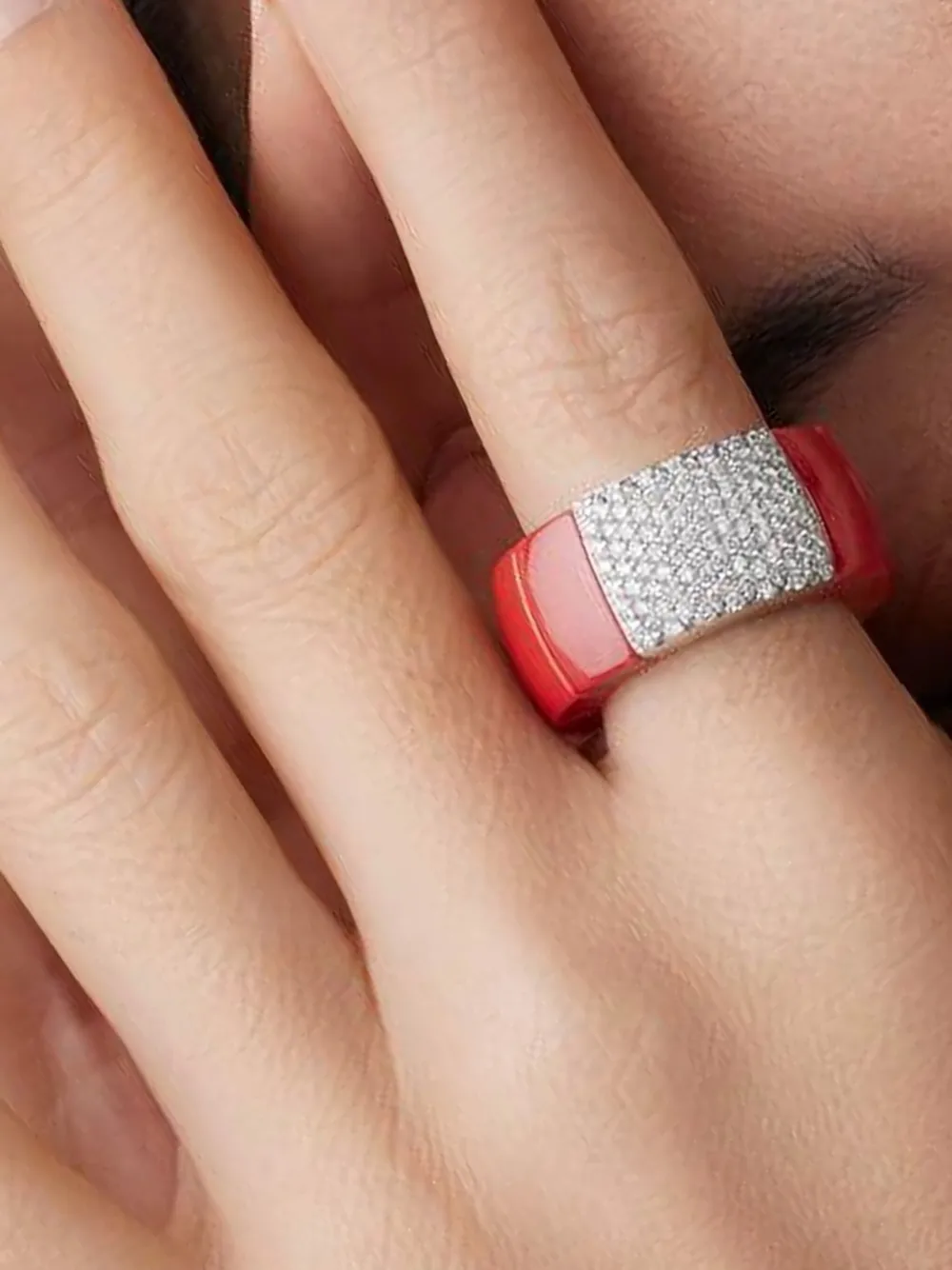 18k White Gold Diamond Ring