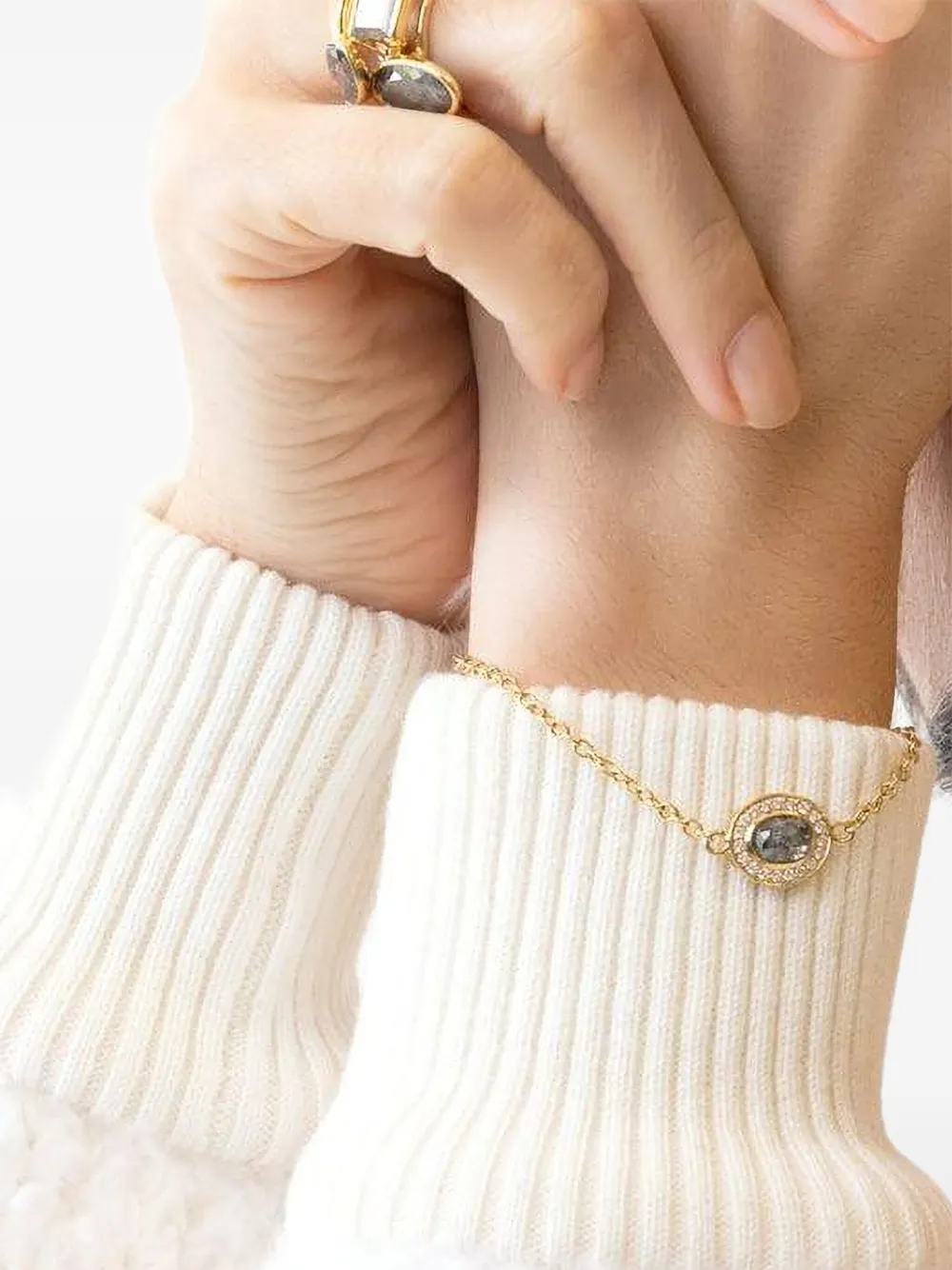 Nimo With Love 18k Yellow Gold Thinny Halo Diamond Bracelet In Gold