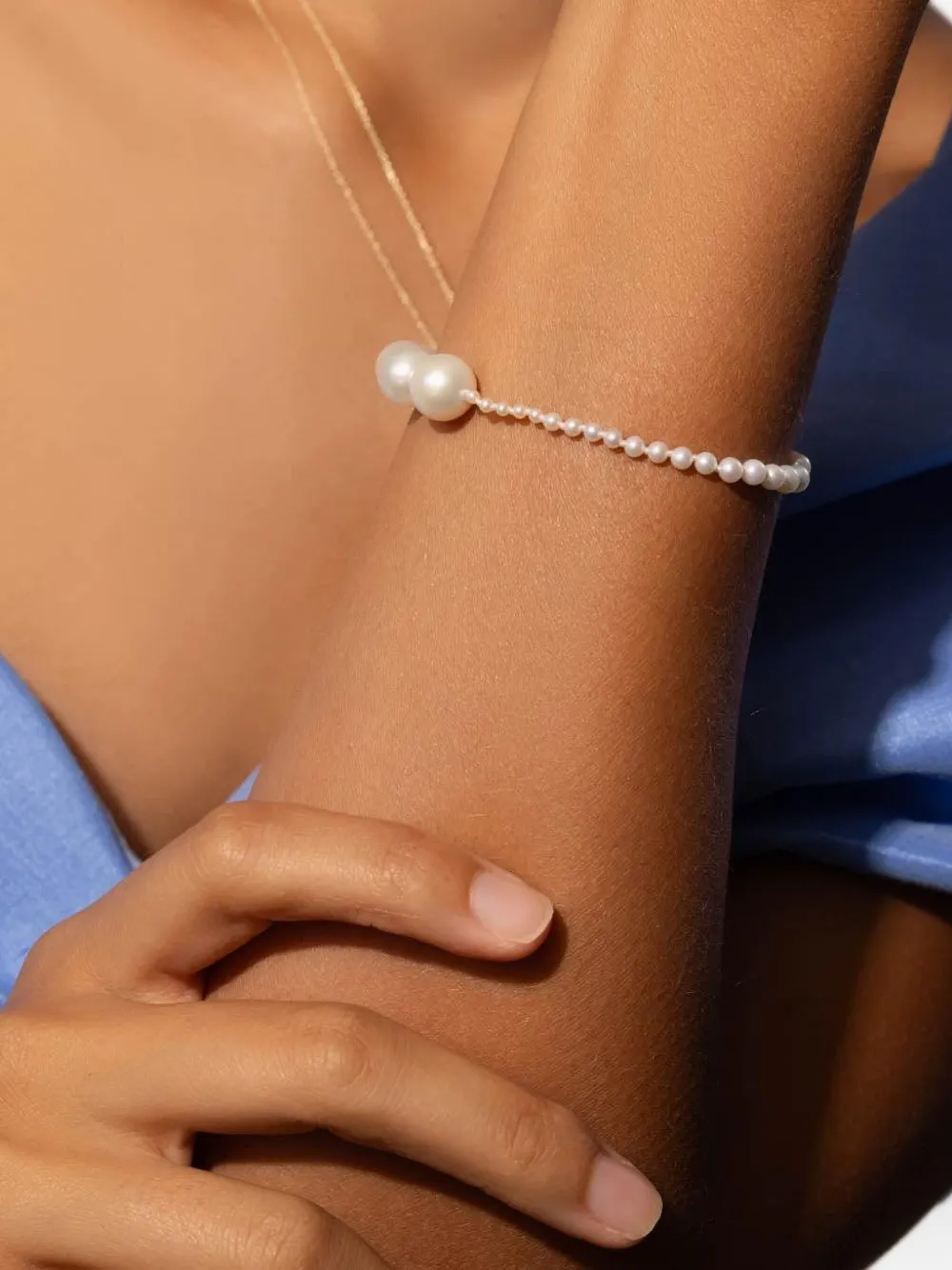Sophie Bille Brahe 14k Yellow Gold Peggy Pearl Bracelet In White