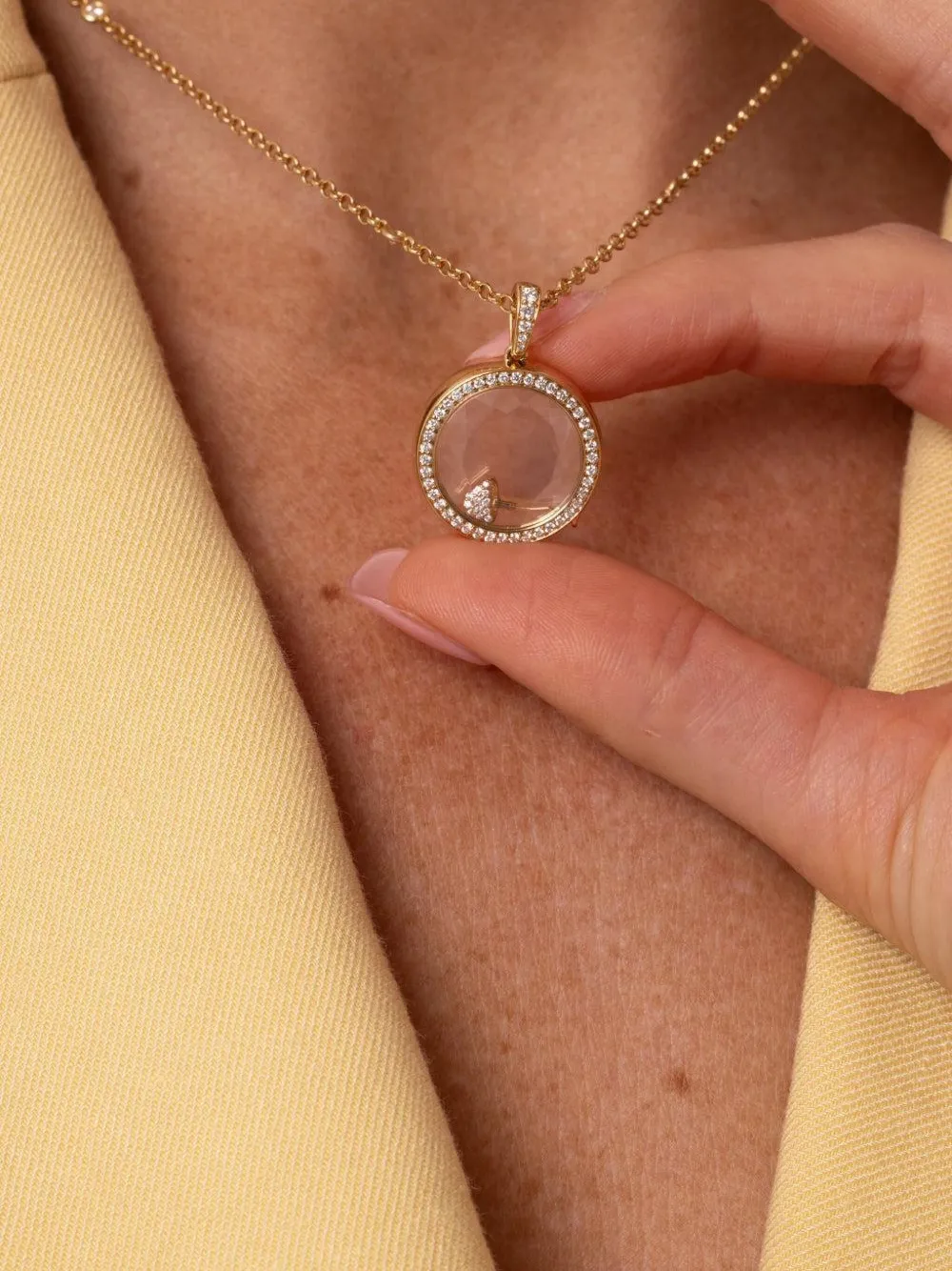Loquet 18kt Yellow Gold Mushroom Diamond Pendant Necklace In Gold