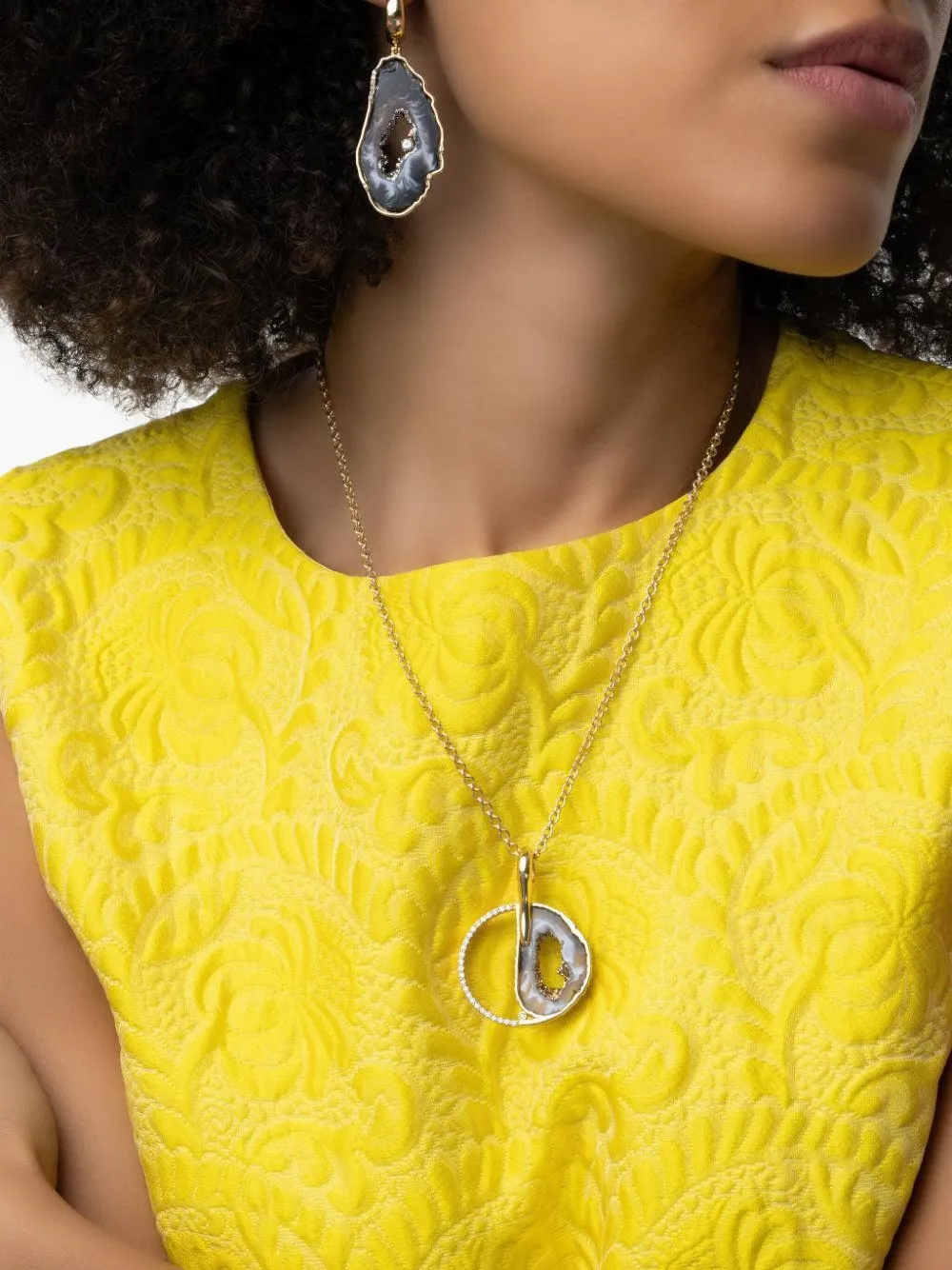 Denise Cassou 18k Yellow Gold Diamond And Agate Pendant In Gold