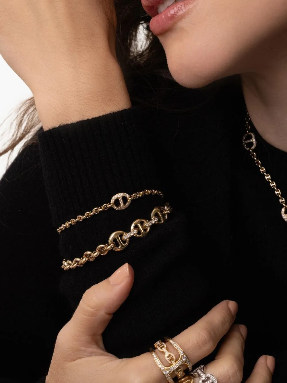  Hoorsenbuhs 18k Yellow Gold Diamond Bracelet 
