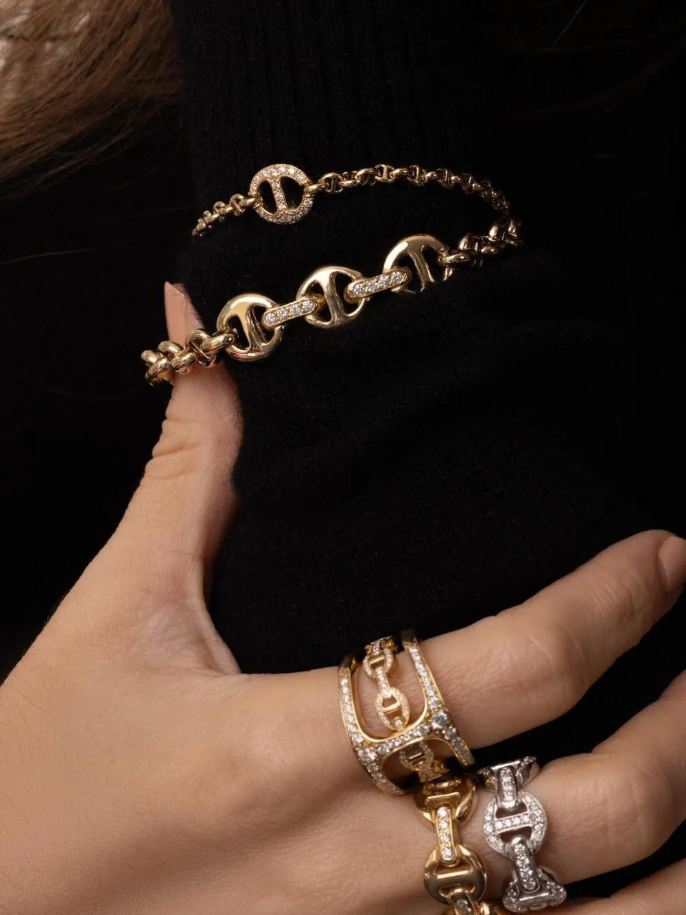  Hoorsenbuhs 18k Yellow Gold Diamond Bracelet 