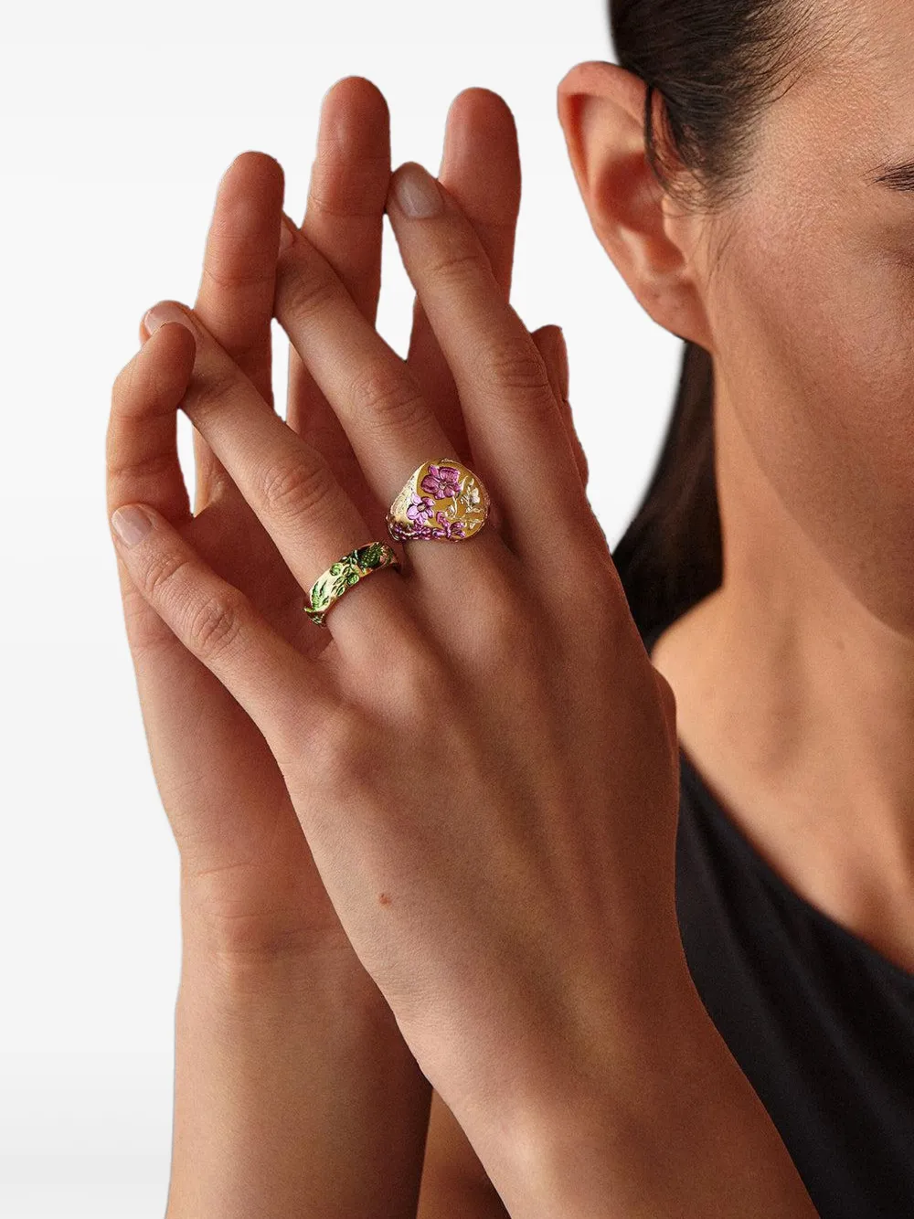 Castro Smith 9k Yellow Gold Purple Orchid Signet Ring In Gold