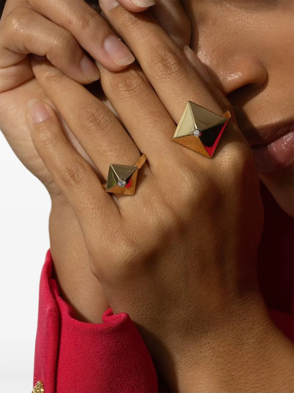 Brooks Brothers 18k Yellow Gold Mini Accent Piramide Diamond Ring In Gold