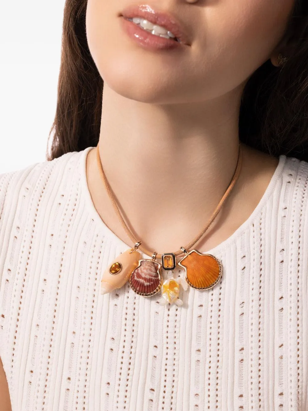 Dezso 18k Rose Gold Enamel Shell Pendant In Brown