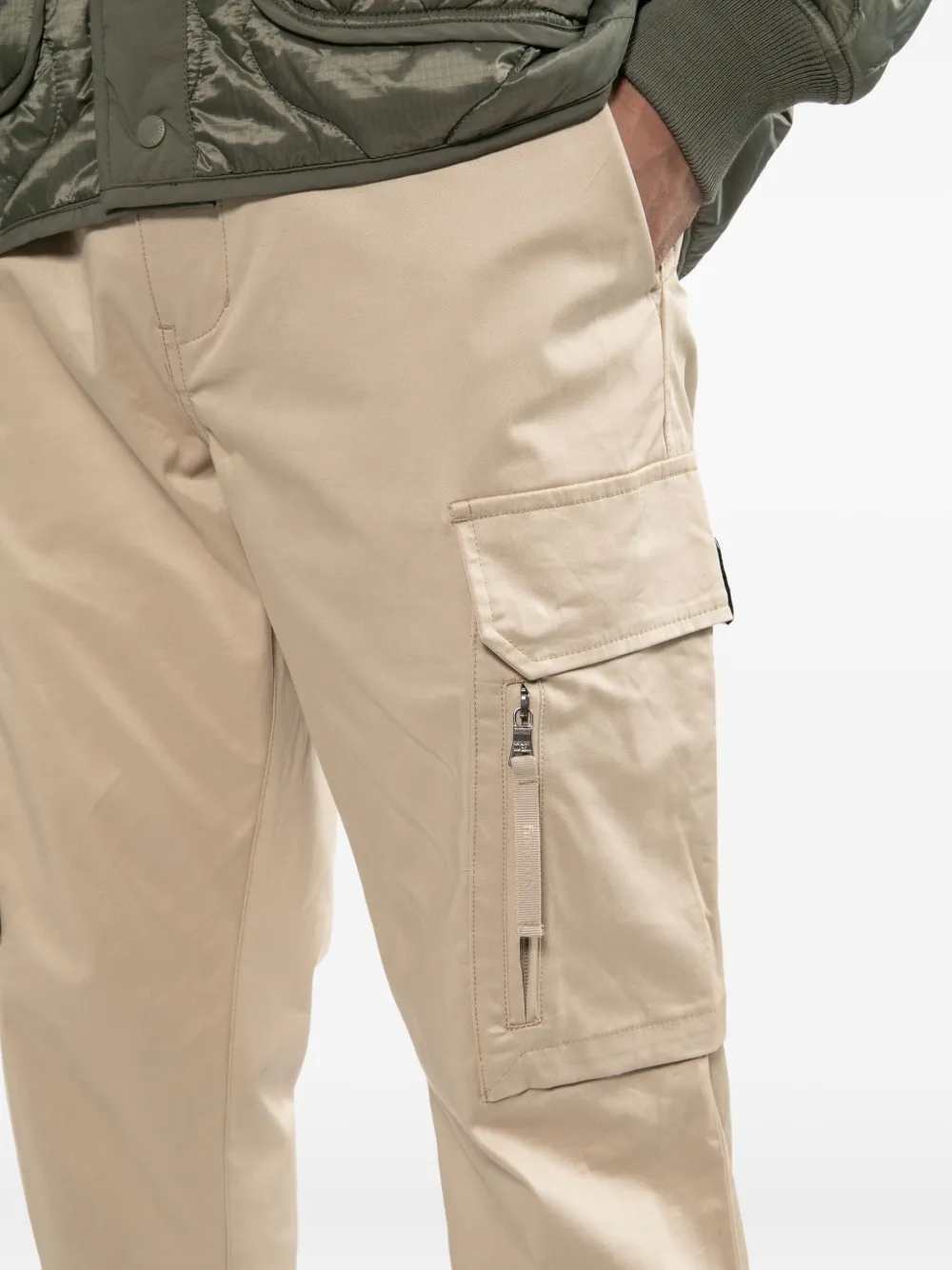 Fingercroxx Logo-patched Cargo Pants In Neutral