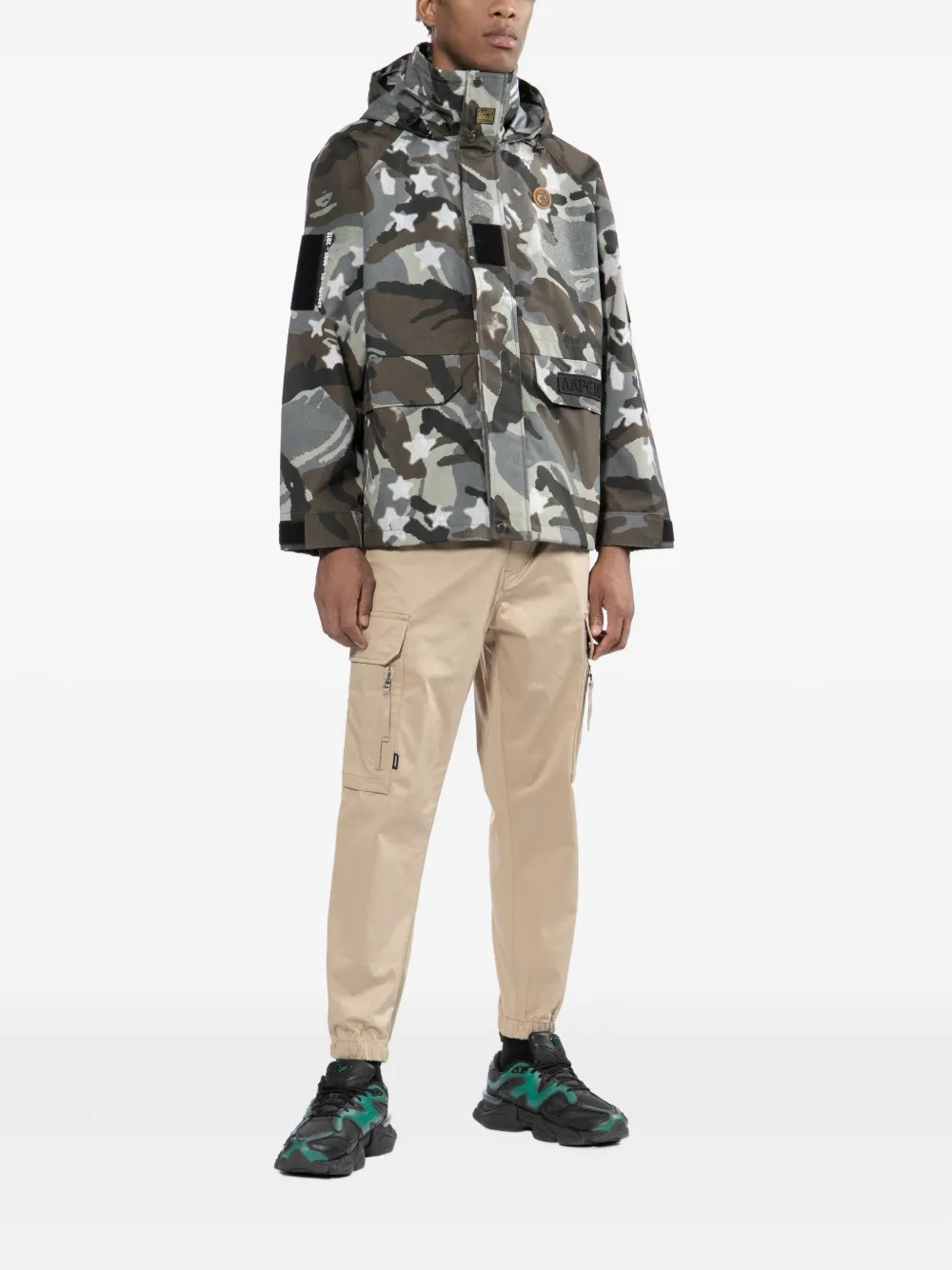 AAPE BY *A BATHING APE® chamarra con parche del logo | Chamarras deportivas y rompevientos | Image 2