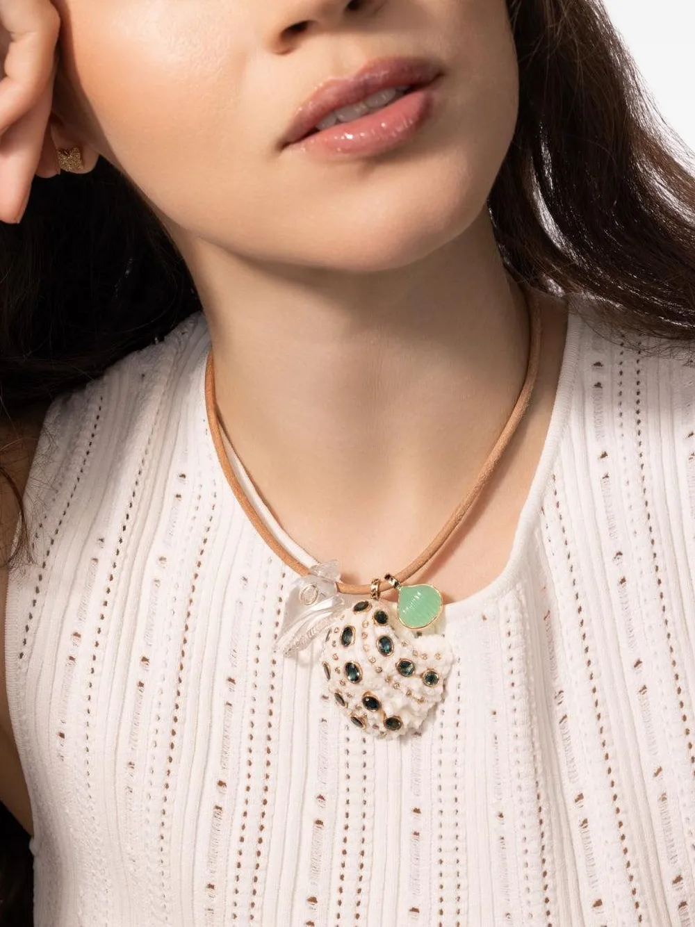 Dezso 18k Rose Gold Sillimanite Shell Pendant In Gold