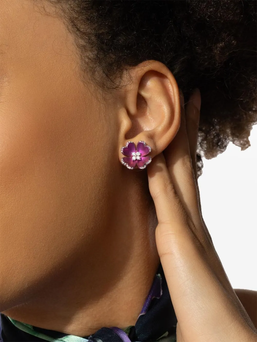  Saboo Fine Jewels Titanium Diamond Flower Earrings - Silver 