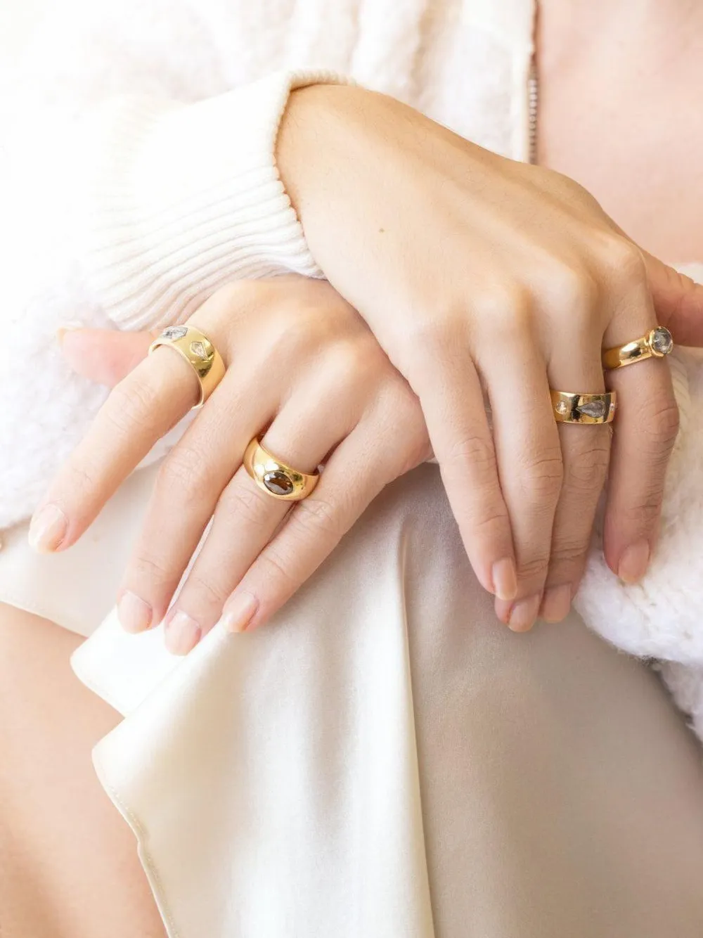 Nimo With Love 18k Yellow Gold Chubby Diamond Ing In Gold