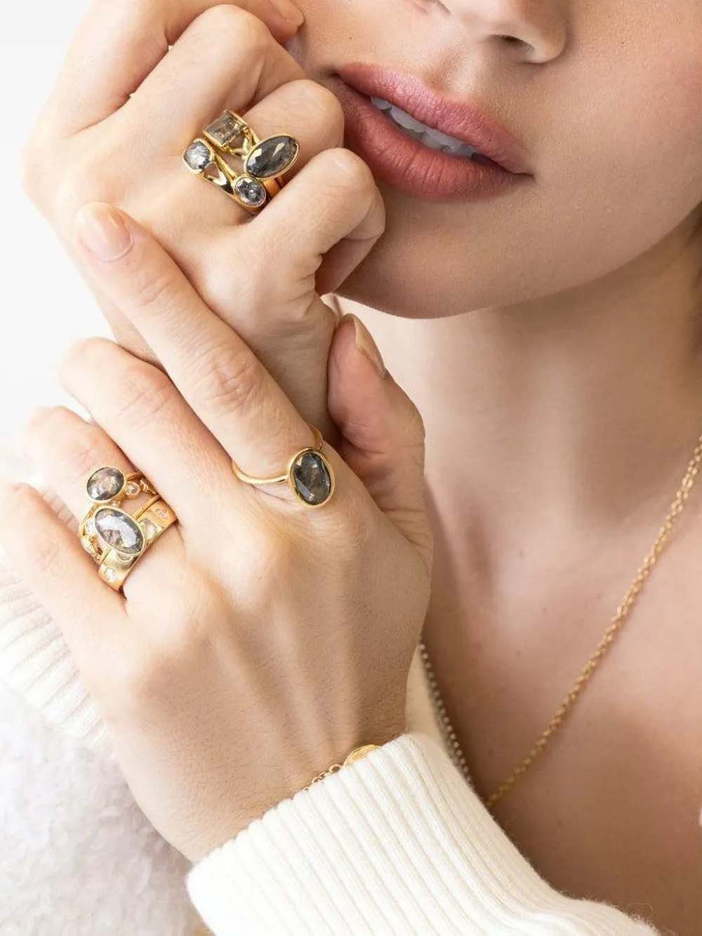 Nimo With Love 18k Yellow Gold Skinny Diamond Ring In Gold