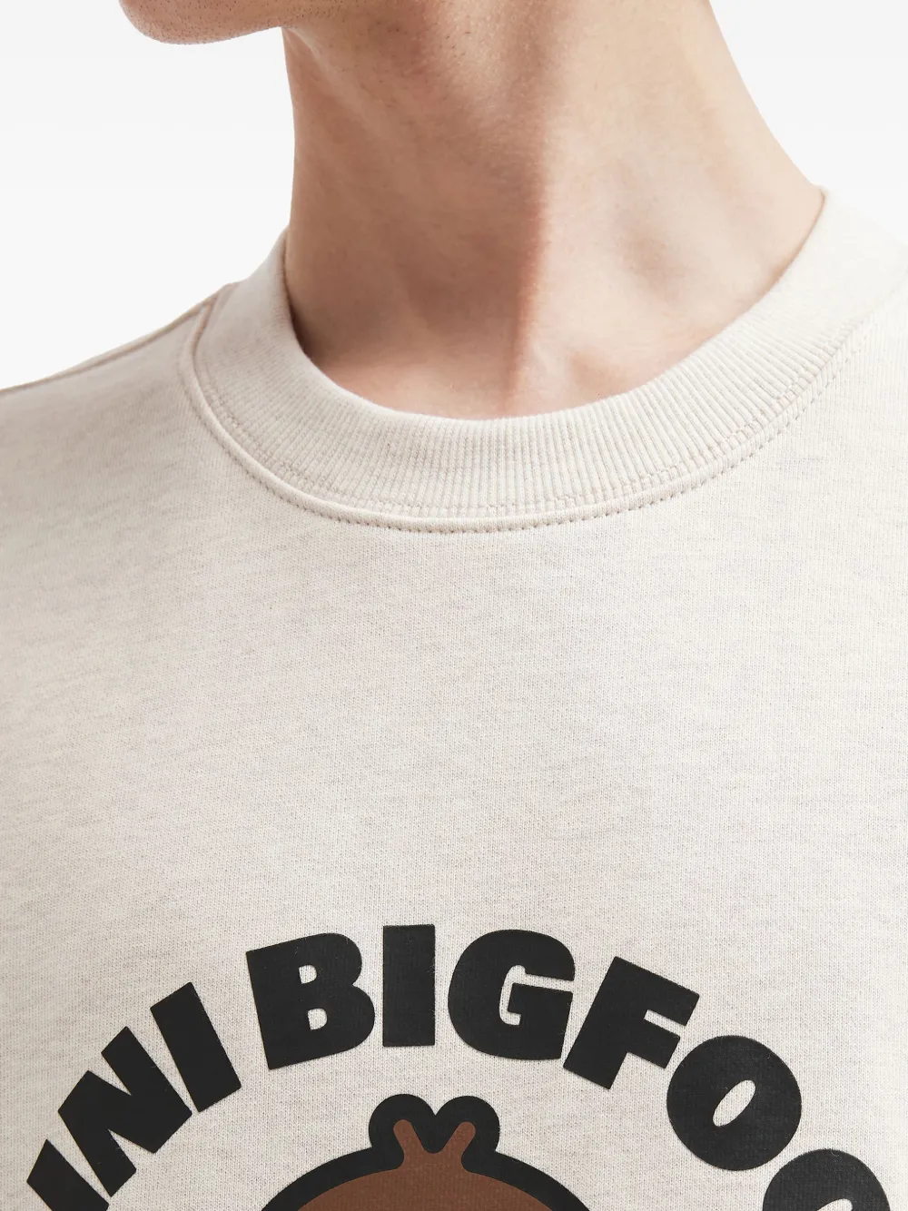 Fingercroxx Mini-bigfoot Graphic Sweatshirt In Neutral