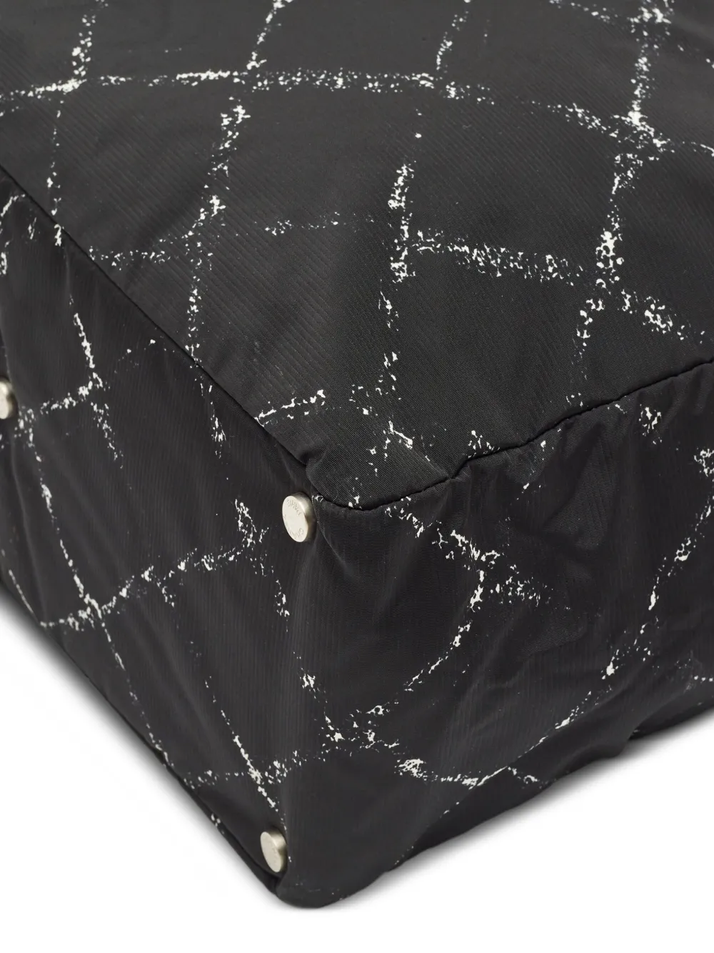 Pre-owned Chanel Travel Ligne Tote Bag In Black