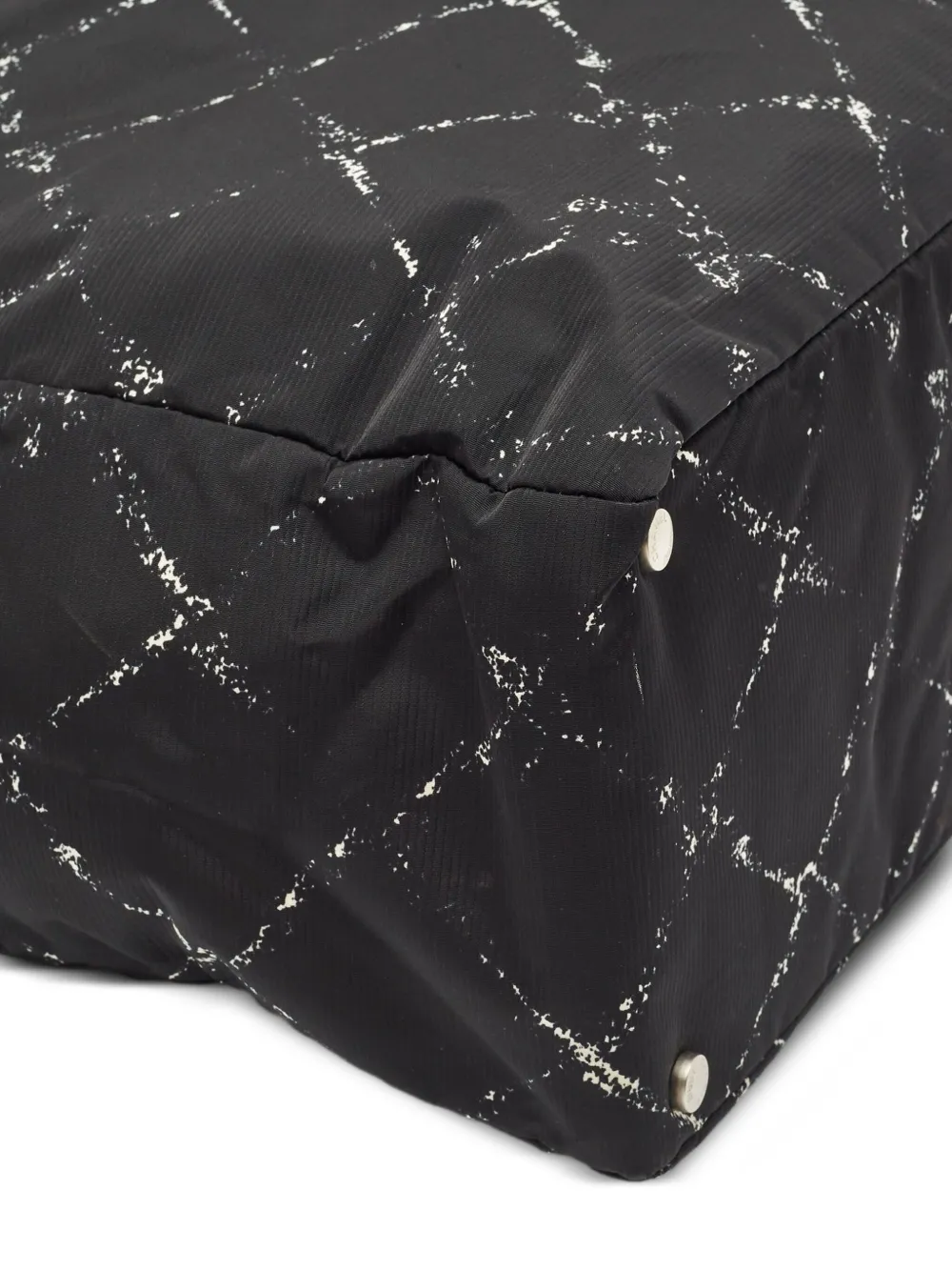 Pre-owned Chanel Travel Ligne Tote Bag In Black