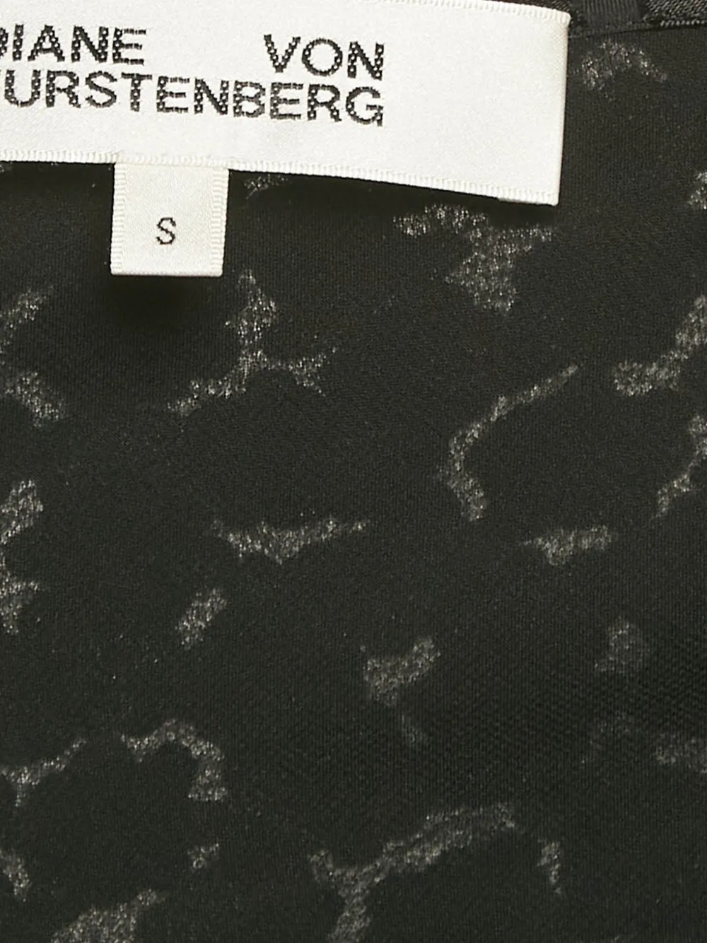 DVF Diane von Furstenberg 2000s asymmetrische wikkeljurk - Zwart