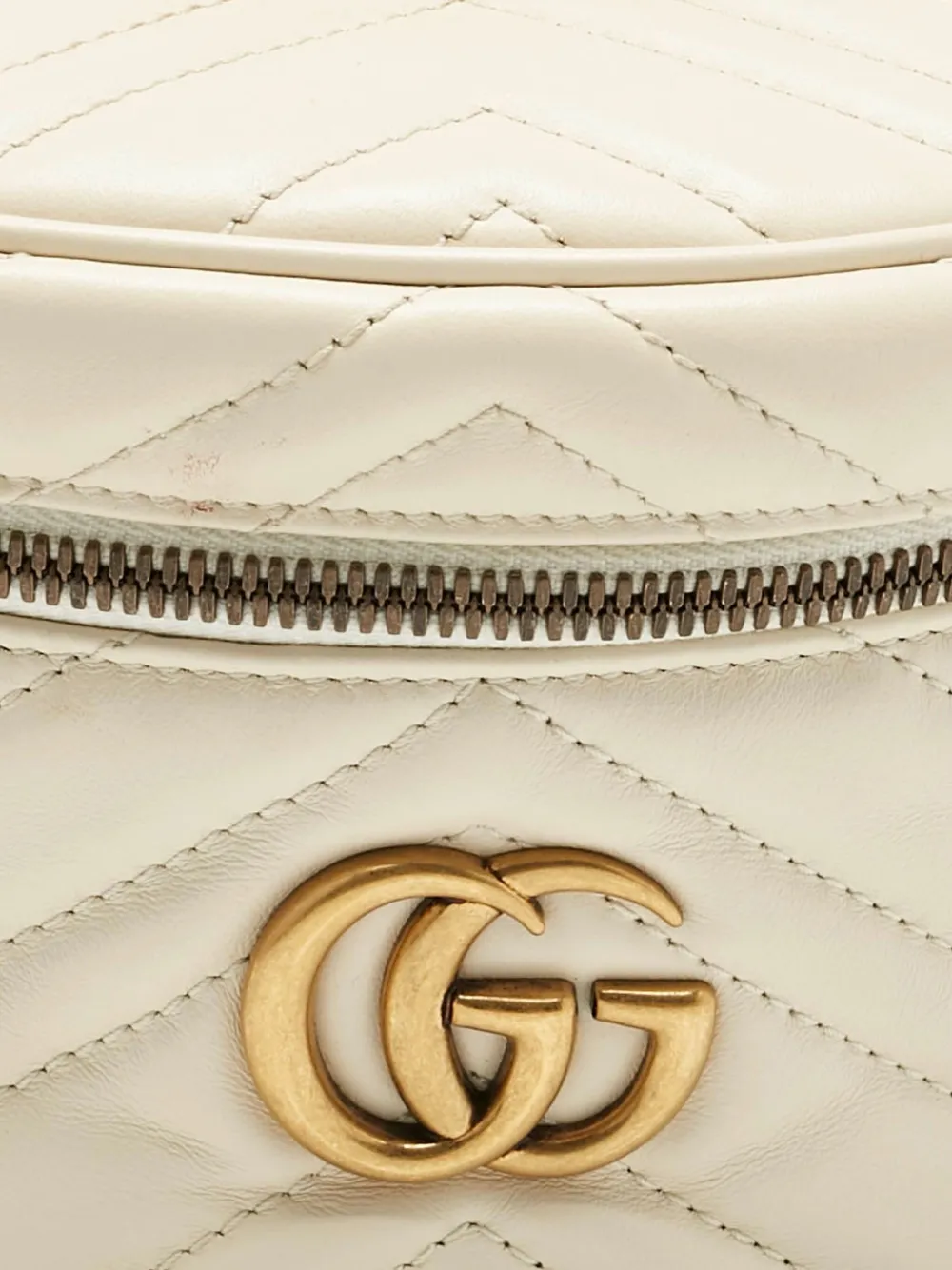 Pre-owned Gucci Gg Marmont Backpack In White