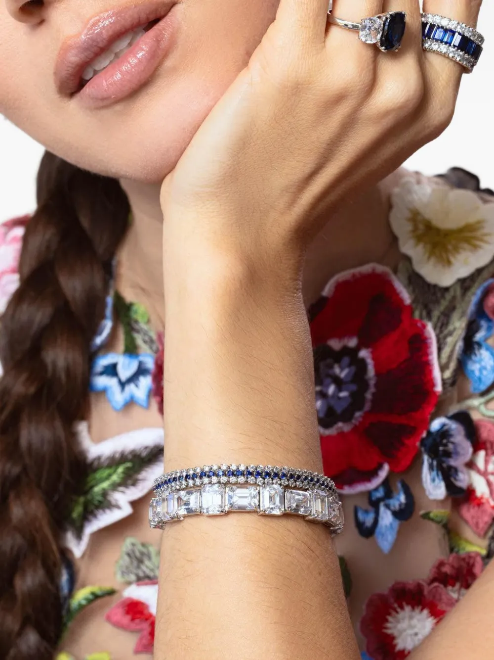 Fantasia By Deserio Sapphire-embellishment Bracelet In Metallic