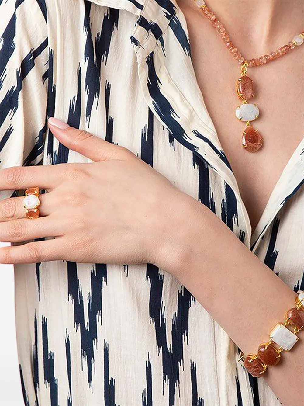 Bounkit Jewelry Anne ring met zonnesteen - Goud