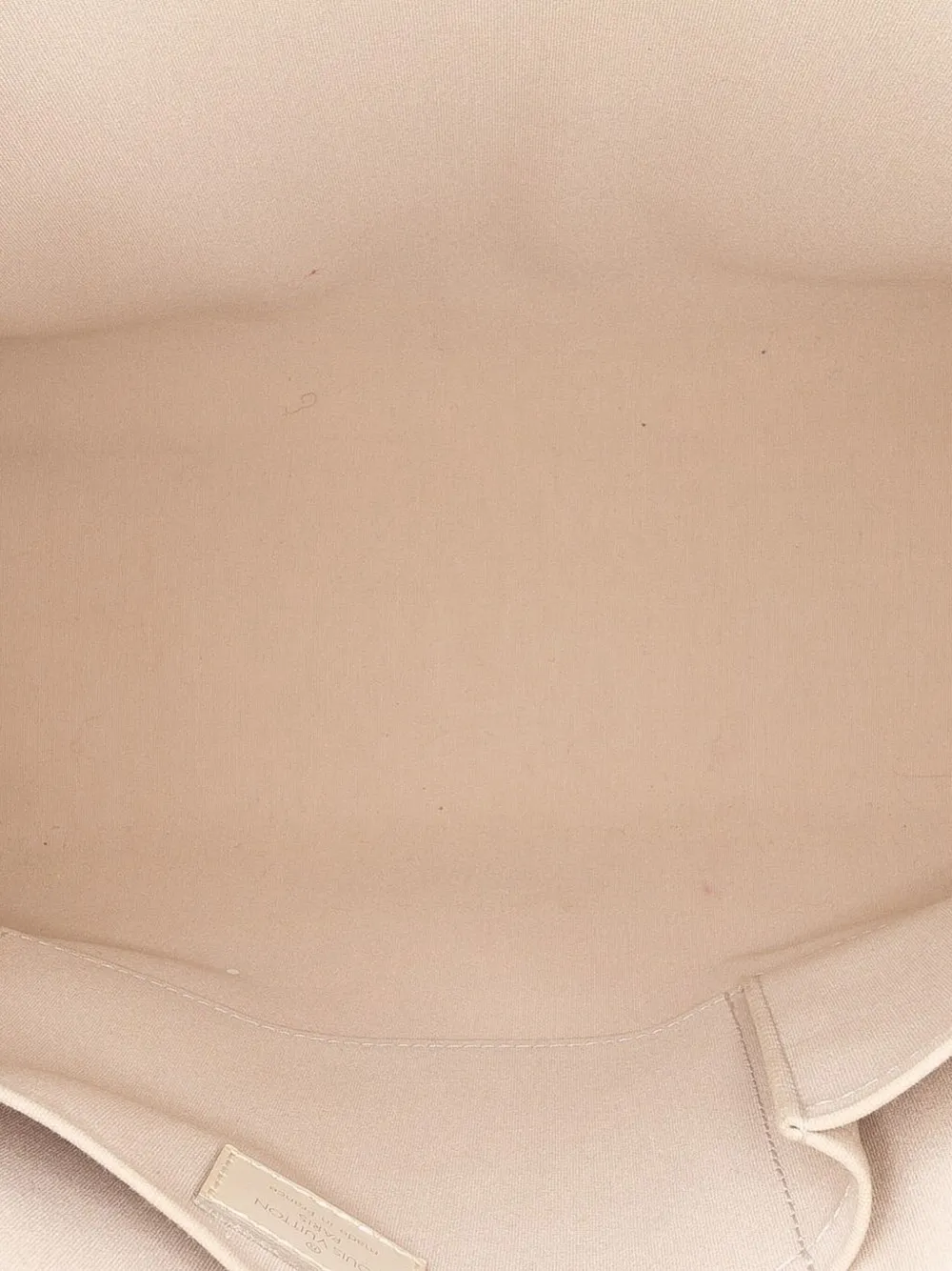 Pre-owned Louis Vuitton 2008 Epi Madeleine Gm Shoulder Bag In White