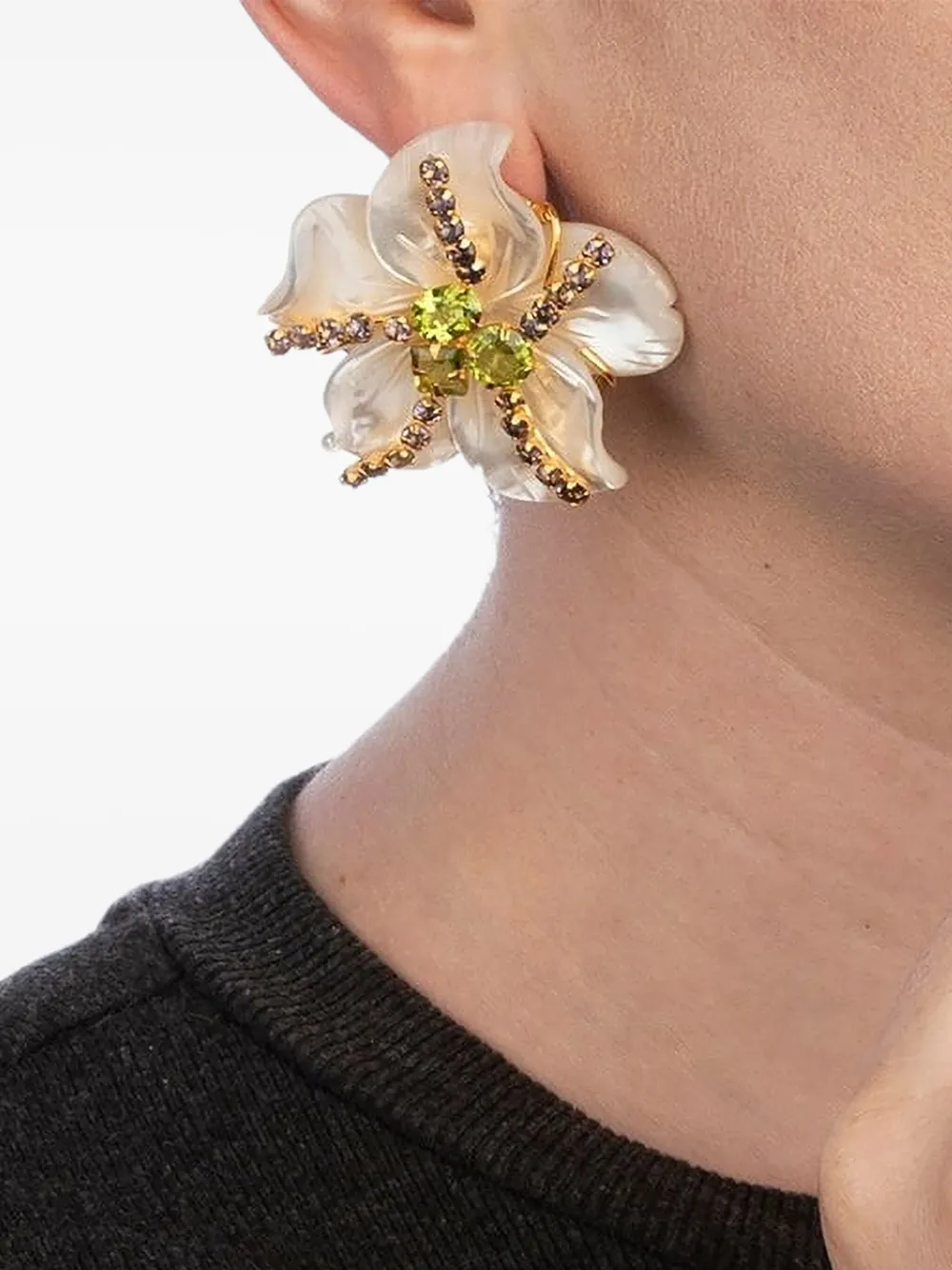 Bounkit Jewelry Orecchini con perle - Bianco