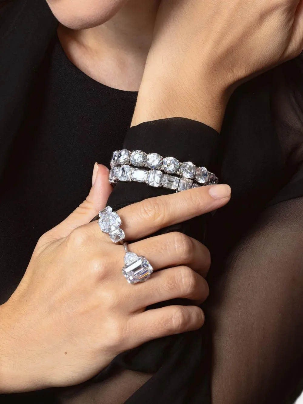 Fantasia By Deserio Round-cut Bracelet In Silver