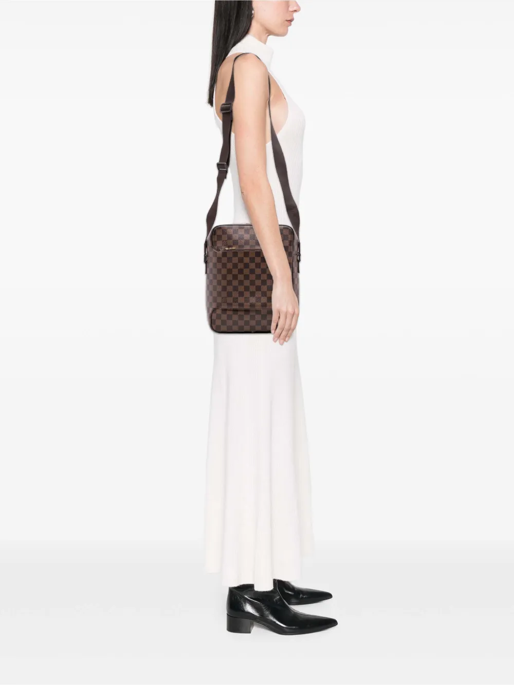 Louis Vuitton Pre-Owned 2004 Damier Ebene Olav MM crossbody bag | Pre-Owned | Image 2