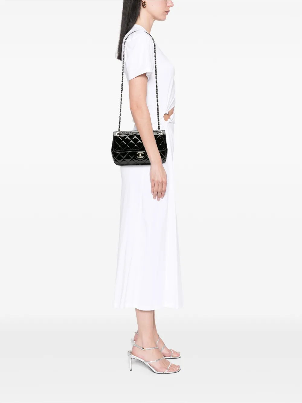 CHANEL Pre-Owned 2014-2015 Medium Patent Coco Shine Flap crossbody bag | Pre-Owned | Image 2
