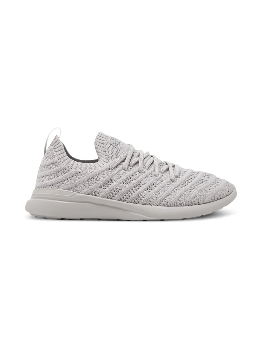 APL: ATHLETIC PROPULSION LABS Sneakers Grijs