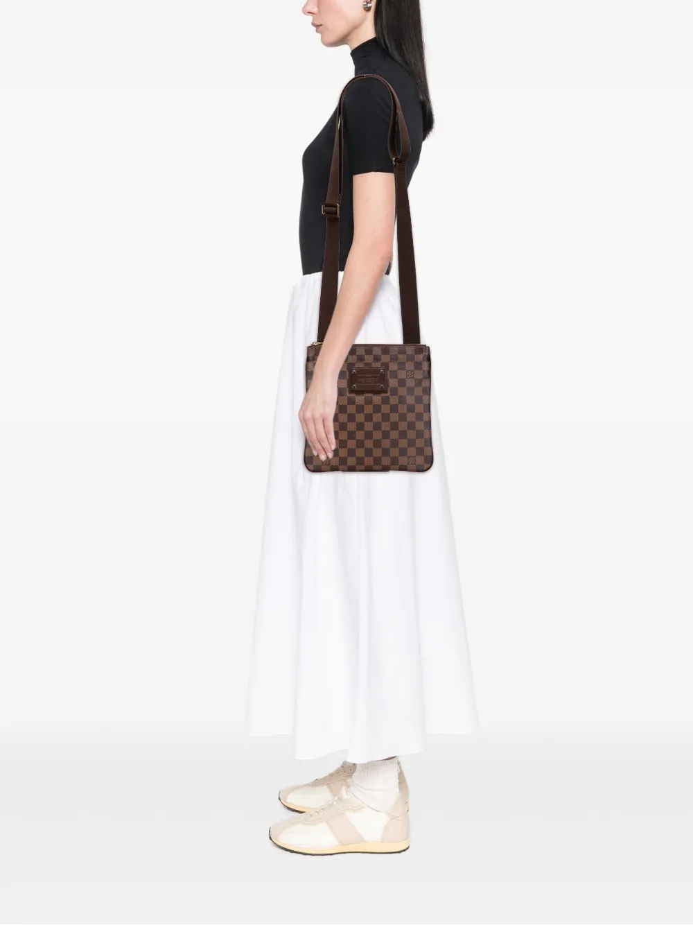 Louis Vuitton Pre-Owned 2010 Damier Ebene Brooklyn Pochette crossbody bag | Pre-Owned | Image 2