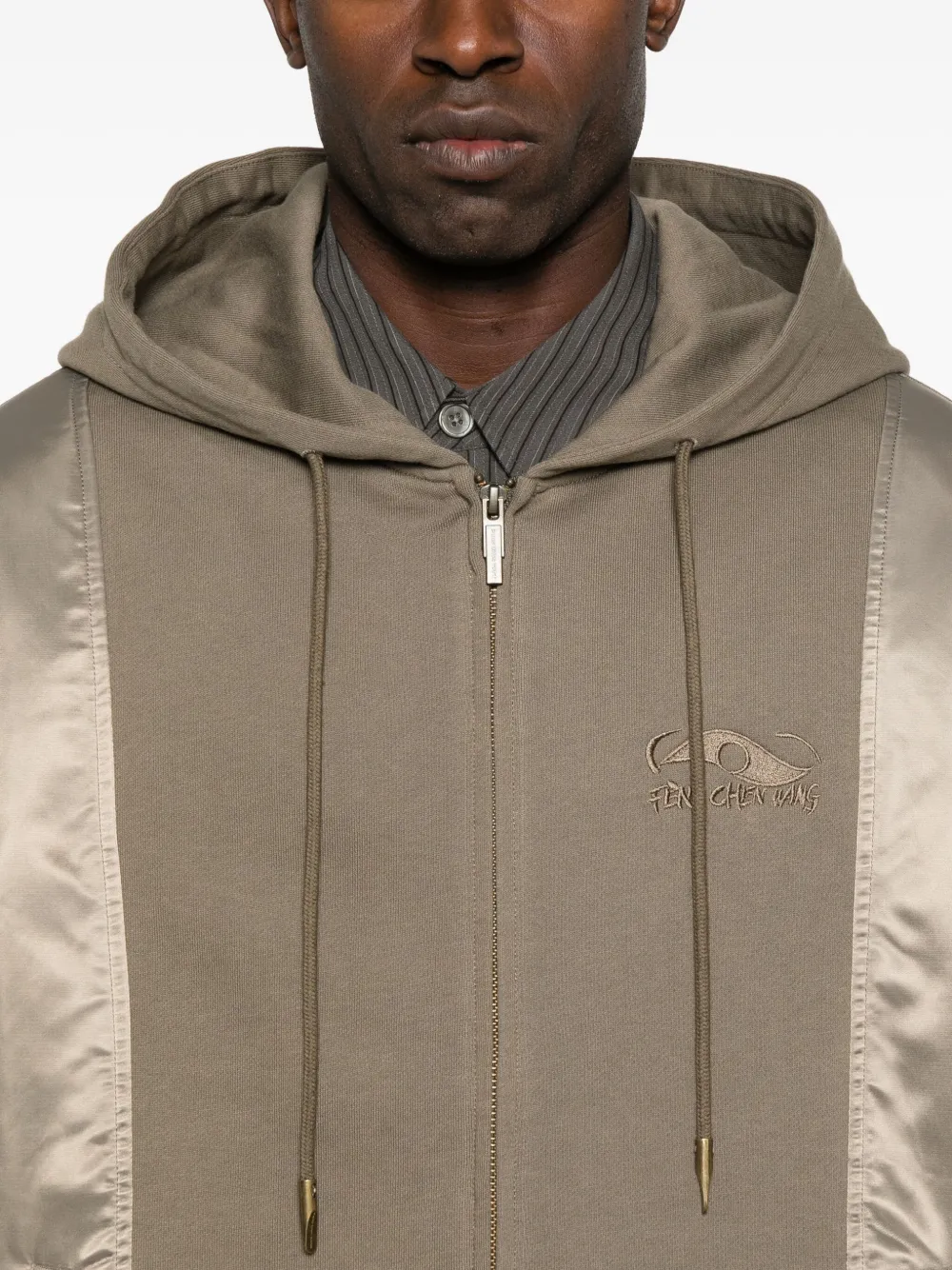 Feng Chen Wang Jack met satijnen vlak en capuchon Beige