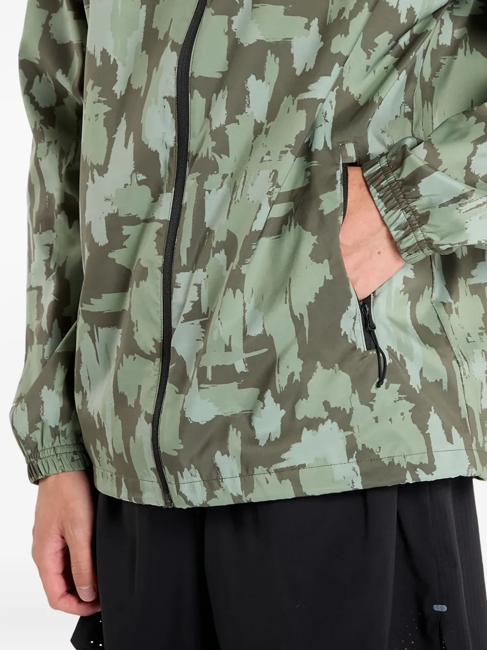 The North Face Abstract-print Hooded Jacket In Green