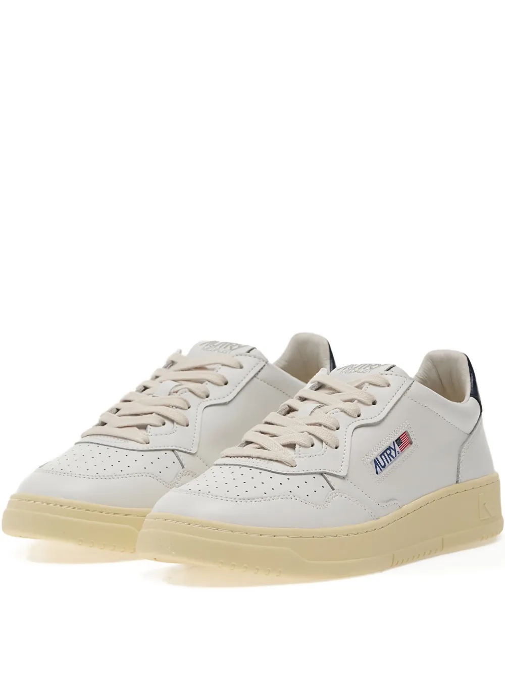 Autry Medalist leather sneakers White
