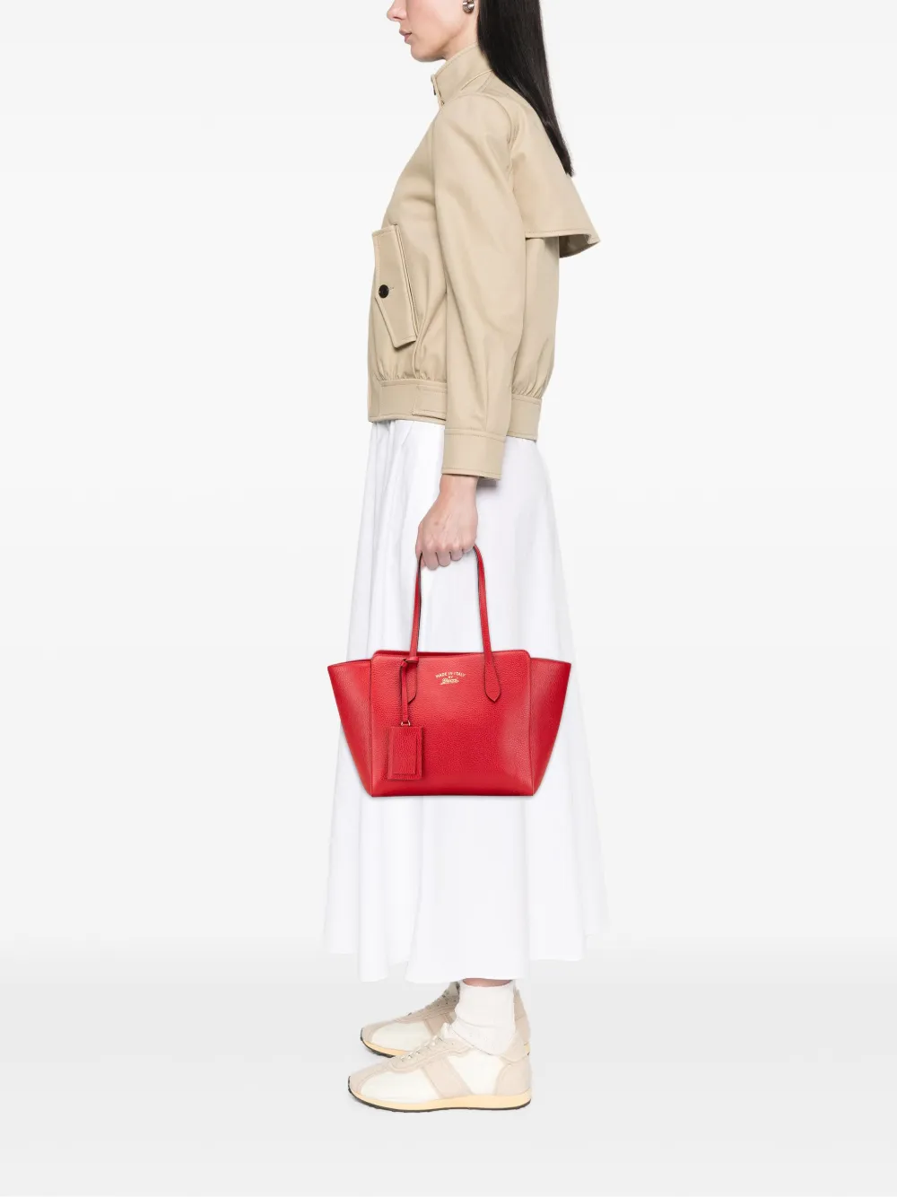 Pre-owned Gucci 2016-2025 Medium Dollar Calfskin Swing Tote Bag In Red