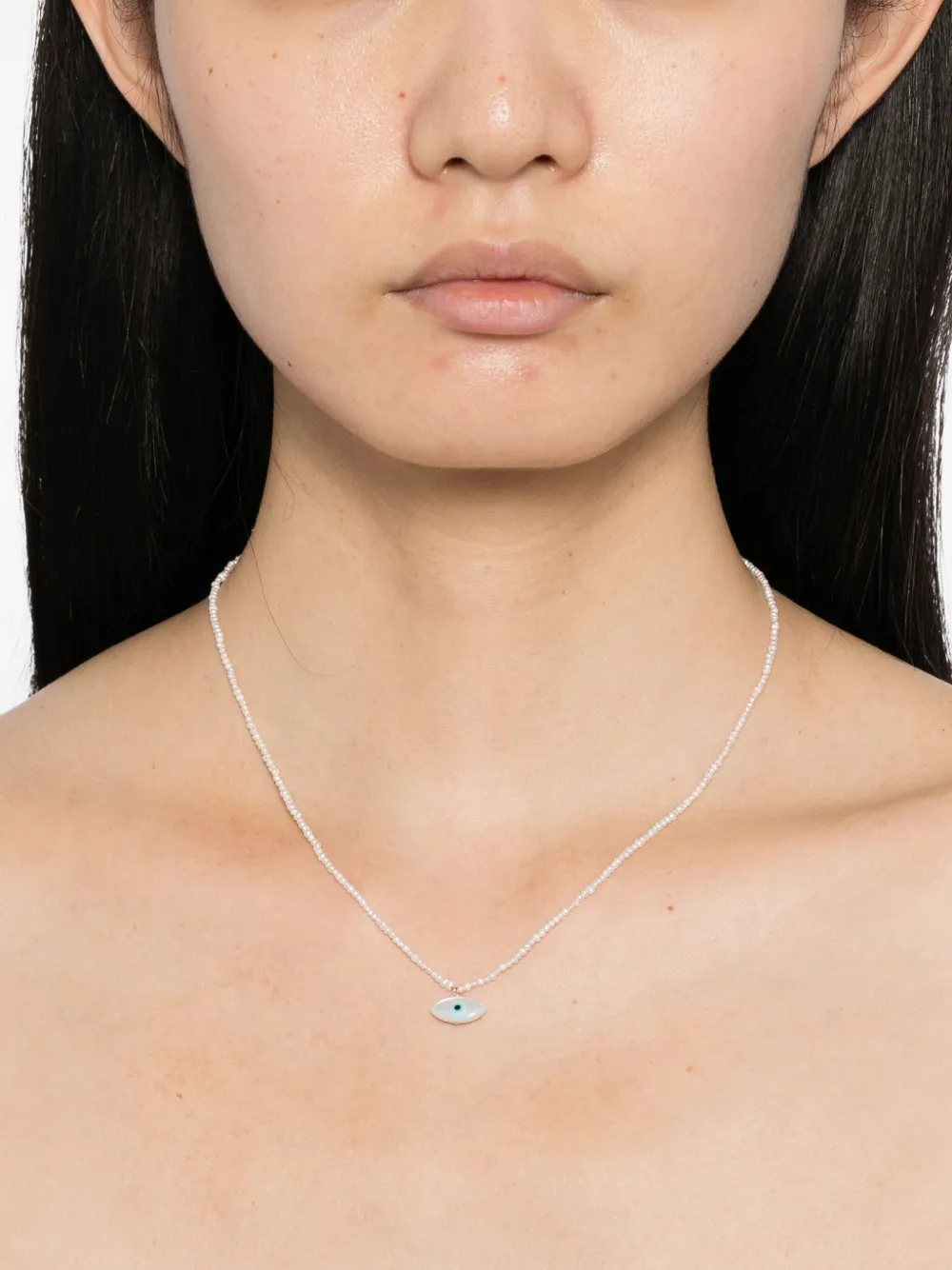 Undercover collar con cuentas y dije | Image 2