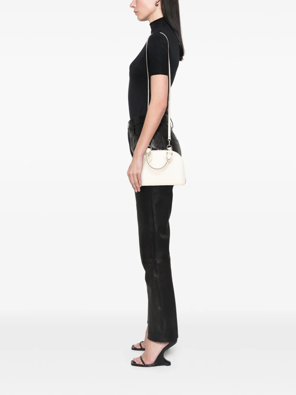 Louis Vuitton Pre-Owned 2013 Epi Alma BB satchel | Pre-Owned | Image 2