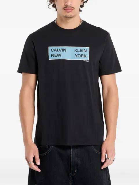 Calvin Klein box-graphic T-shirt