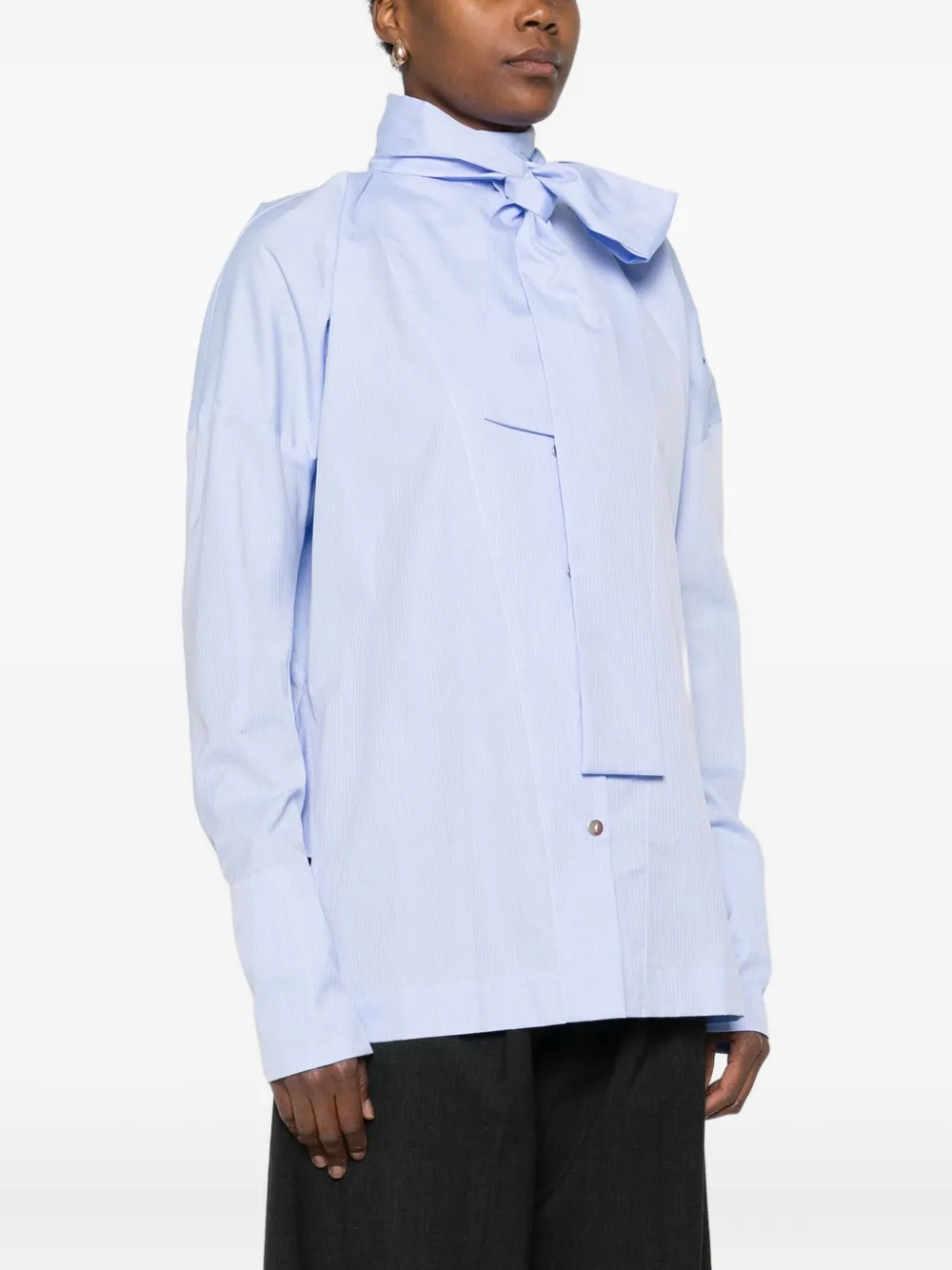  Thelatest Cecilia Bow-detail Shirt - Blue 