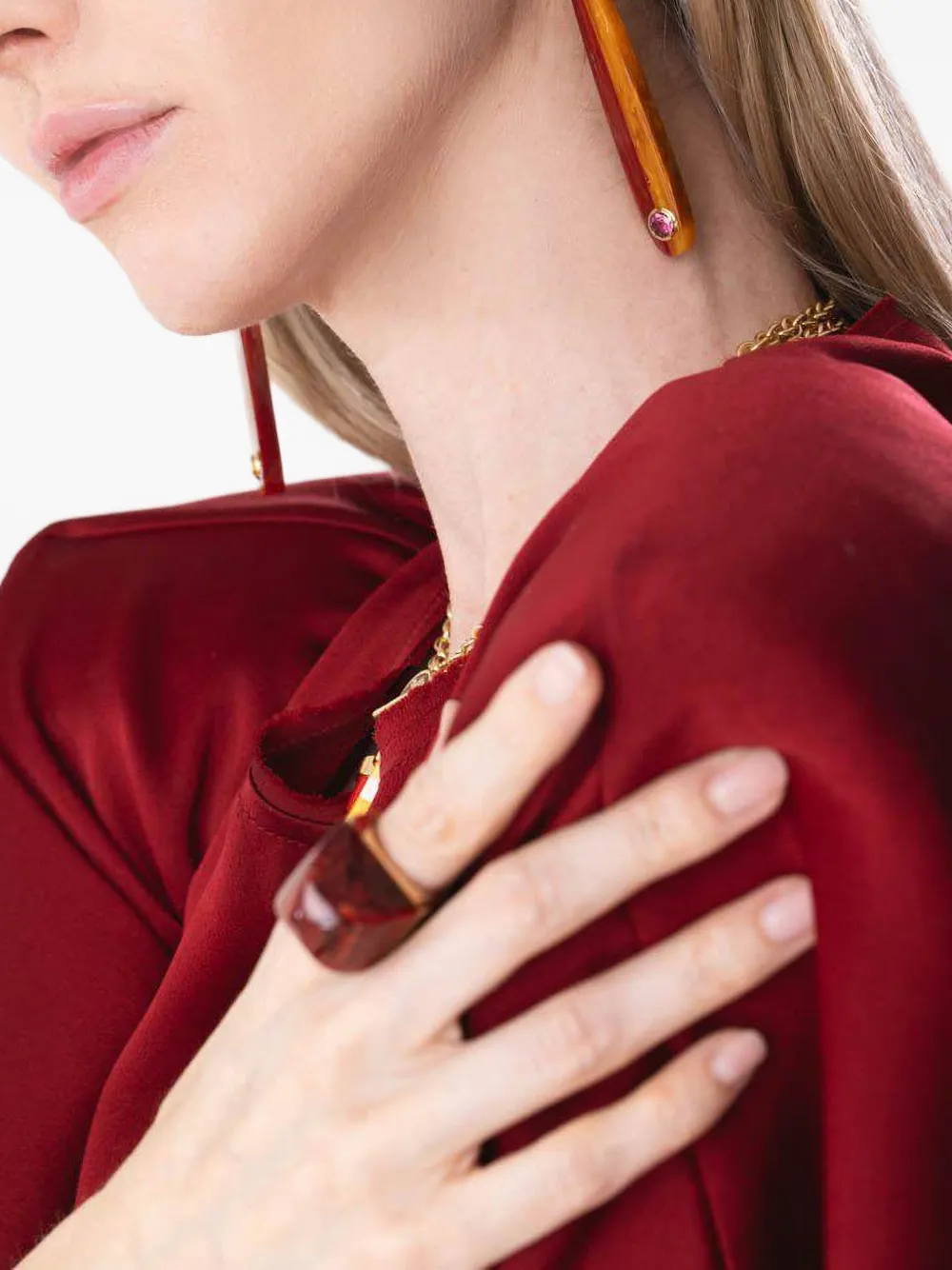 Mark Davis 18k Yellow Gold Bakelite Earrings In Brown