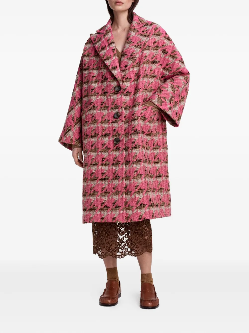 Smythe Houndstooth Oversized Coat In Pink