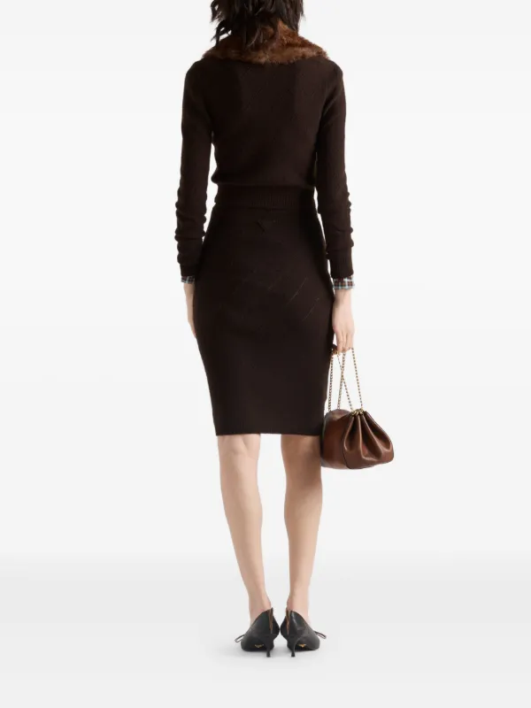 PRADA ダークブラウン カーディガン cq5dam.web.hebebed.600.600.jpg