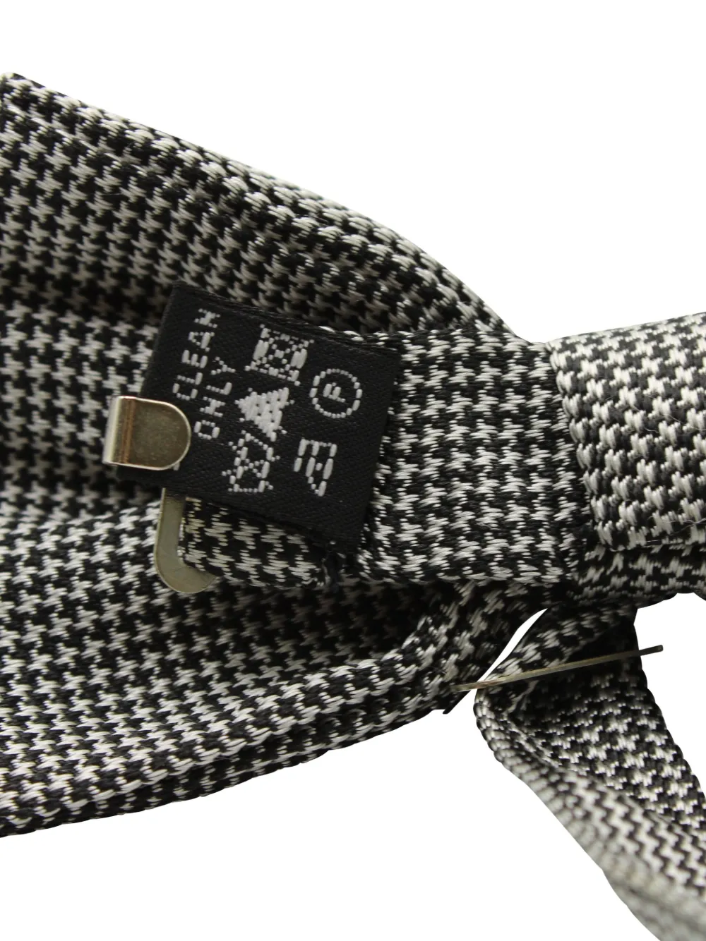 Pre-owned Dolce & Gabbana Houndstooth Bow Tie In White
