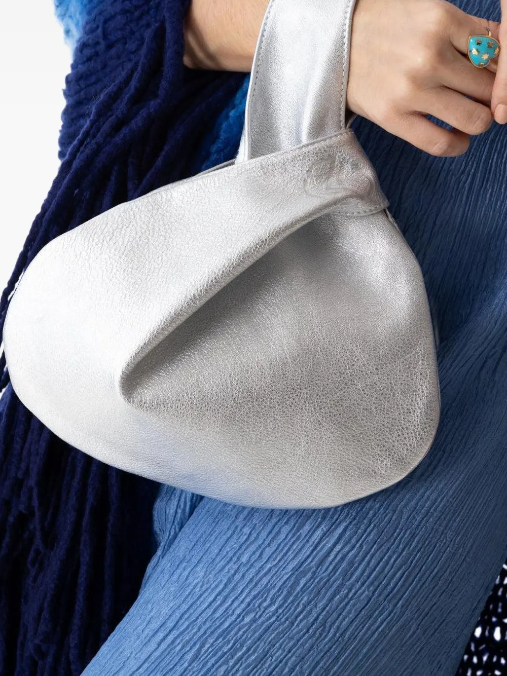 MARY SMALLWOOD Geknoopte leren clutch - Zilver