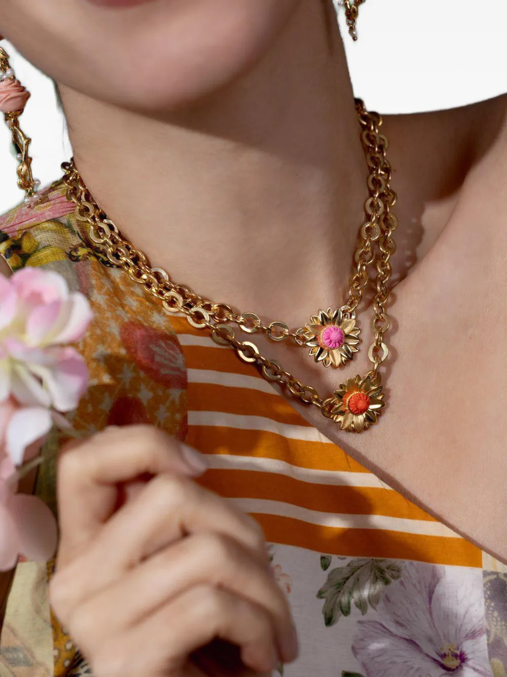 Of Rare Origin 18k Yellow Gold Sunflower Necklace In Gold
