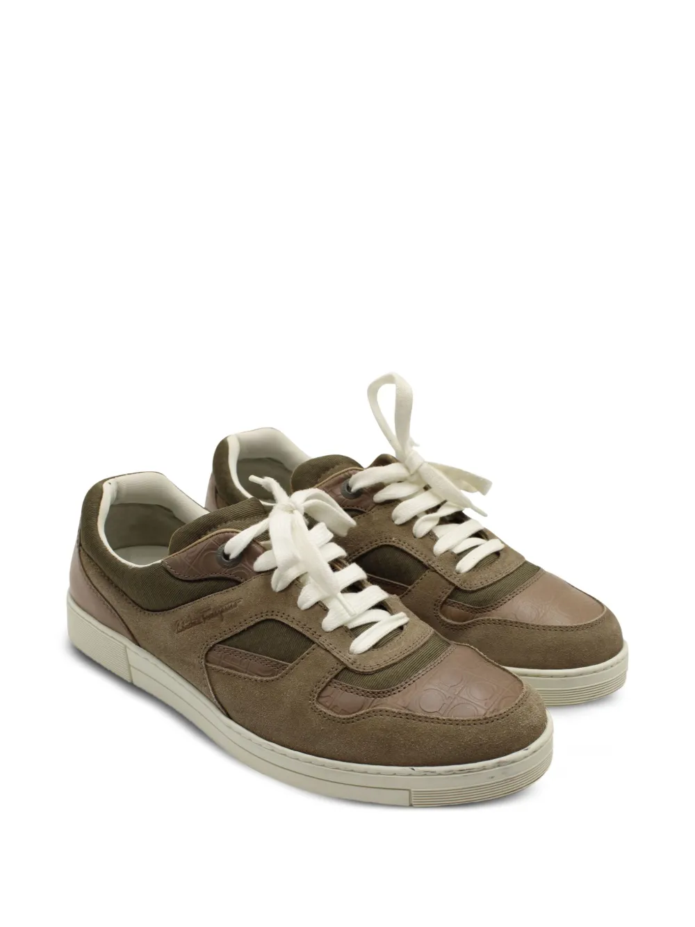 Ferragamo Pre-Owned baskets à design bicolore | Image 2