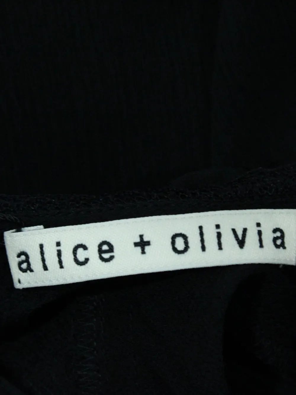 Pre-owned Alice And Olivia Long Sleeve Laced Blouse In Black