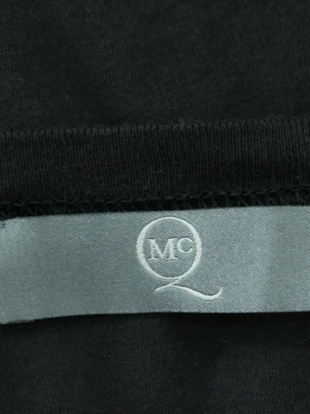 Pre-owned Alexander Mcqueen Rose-print T-shirt In Black