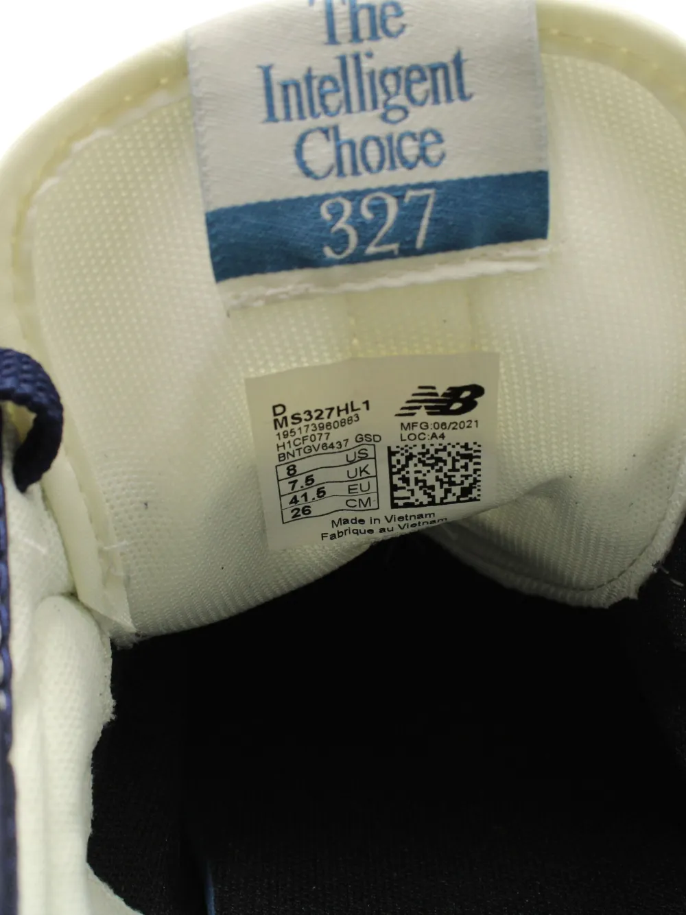 Pre-owned New Balance Panelled Suede Sneakers In Blue