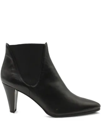 Stuart Weitzman