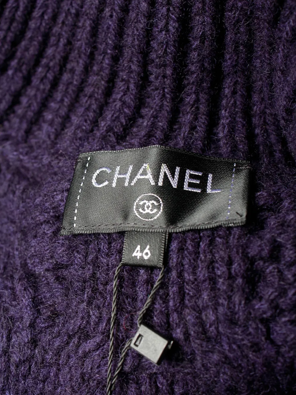 Pre-owned Chanel Cable-knit Zip-front Sweater In Blue